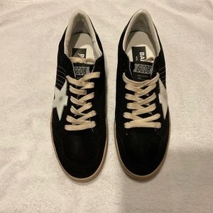 Golden Goose Men’s size IT 39, Ball Star Suede Upper, Leather Star and Heel